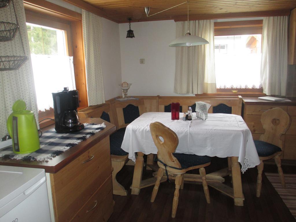 Ferienhaus Schwarzenbacher Lungötz Cameră foto