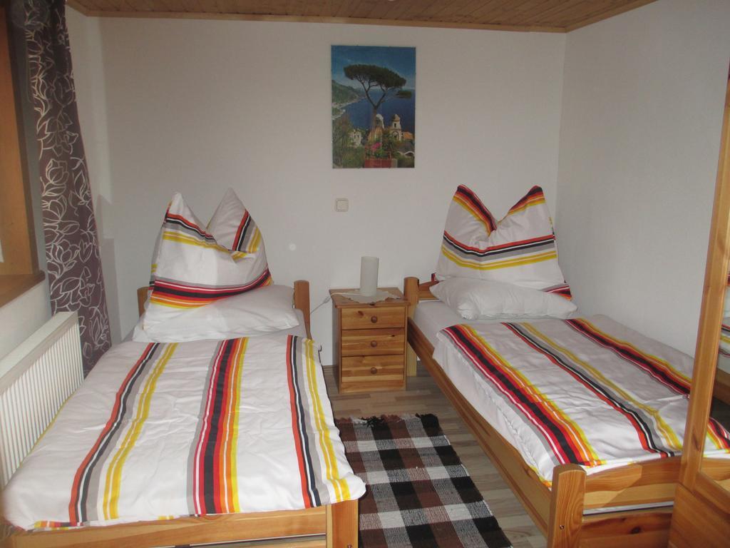 Ferienhaus Schwarzenbacher Lungötz Cameră foto
